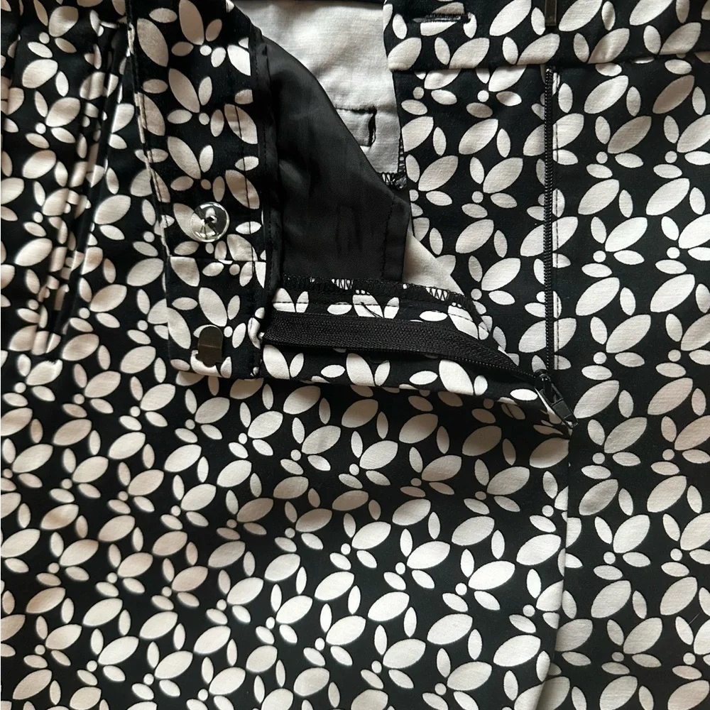 Adrianna Papell Black and White Patterned Ankle Pants - Picture 4 of 11